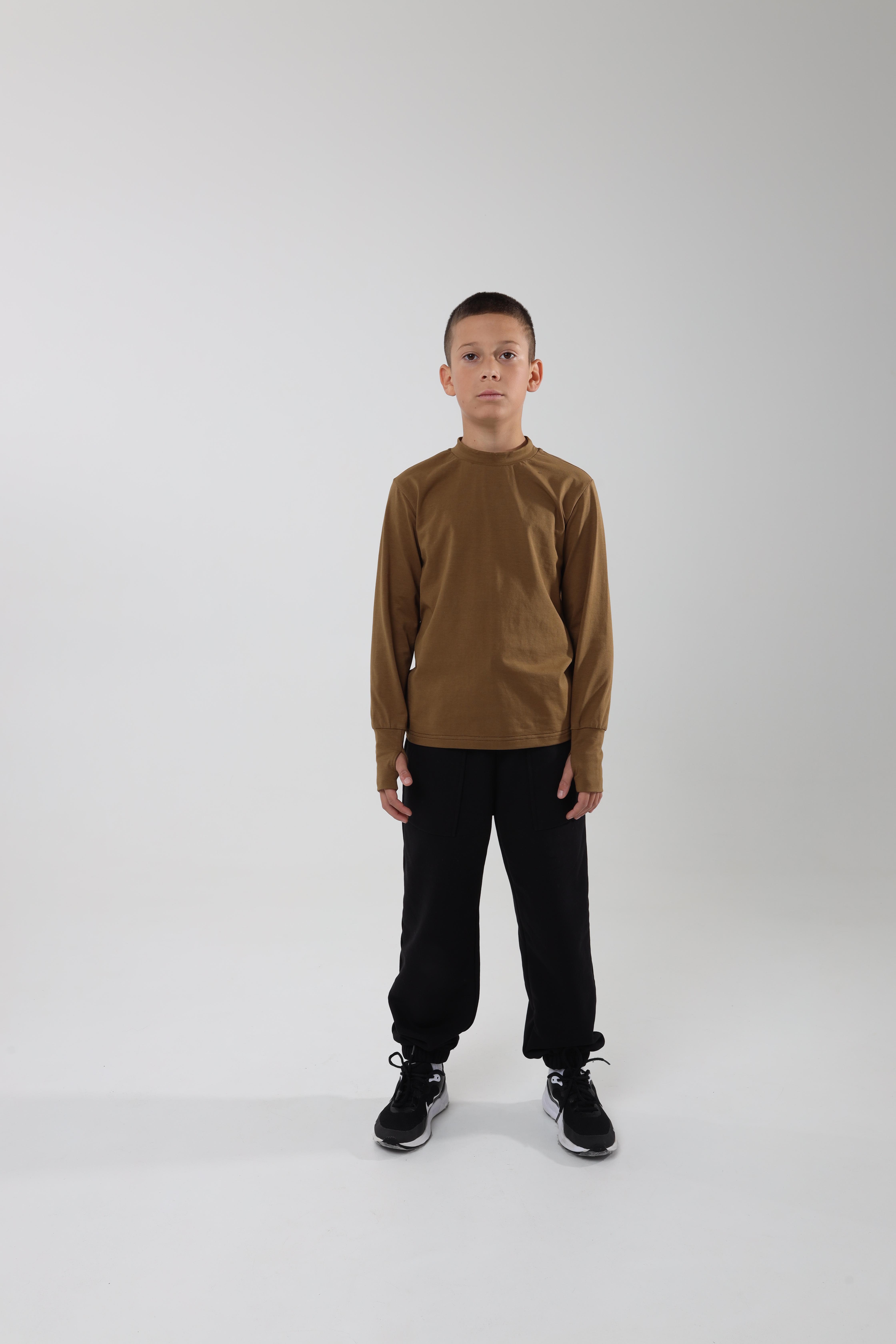 Штани для дітей NEWGEN Маттео р. 152 Чорний (24708451) - фото 1 Штани для дітей NEWGEN Маттео р. 152 Чорний (24708451) - фото 1