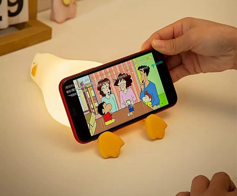 Ночник светодиодный Утка детский силиконовый аккумуляторный с сенсорным управлением 3 уровня яркости 21,5x10 см Теплый белый (D-0151) - фото 5 Ночник светодиодный Утка детский силиконовый аккумуляторный с сенсорным управлением 3 уровня яркости 21,5x10 см Теплый белый (D-0151) - фото 5