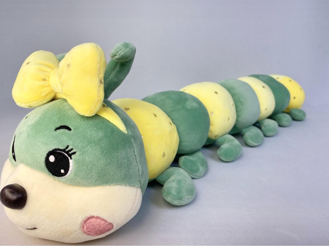 Мягкая игрушка-обнимашка Гусеничка с бантиком 70 см Зеленый/Желтый (E33185) - фото 2 Мягкая игрушка-обнимашка Гусеничка с бантиком 70 см Зеленый/Желтый (E33185) - фото 2
