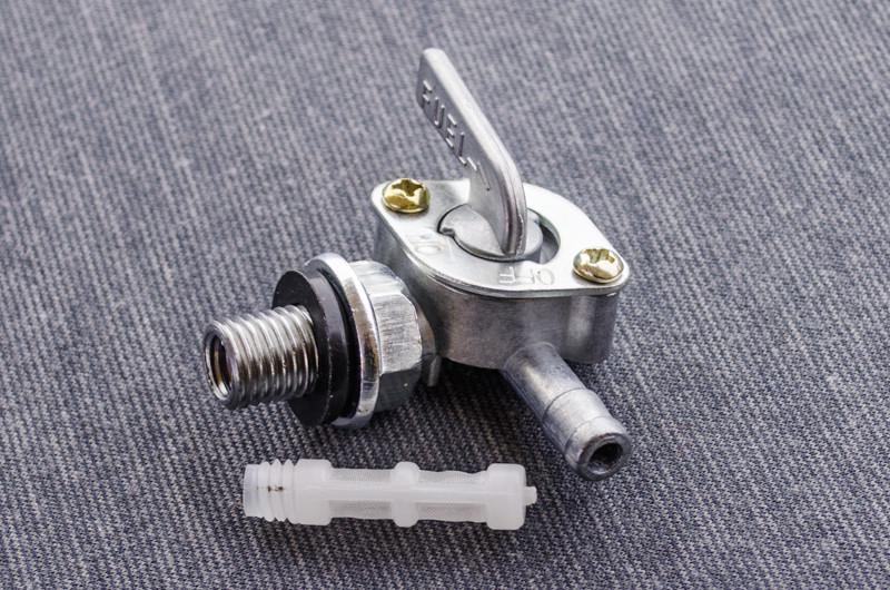 Краник бензиновий під різьбу для генераторів тип 2 2 кВт-3 кВт (1504) - фото 2 Краник бензиновий під різьбу для генераторів тип 2 2 кВт-3 кВт (1504) - фото 2