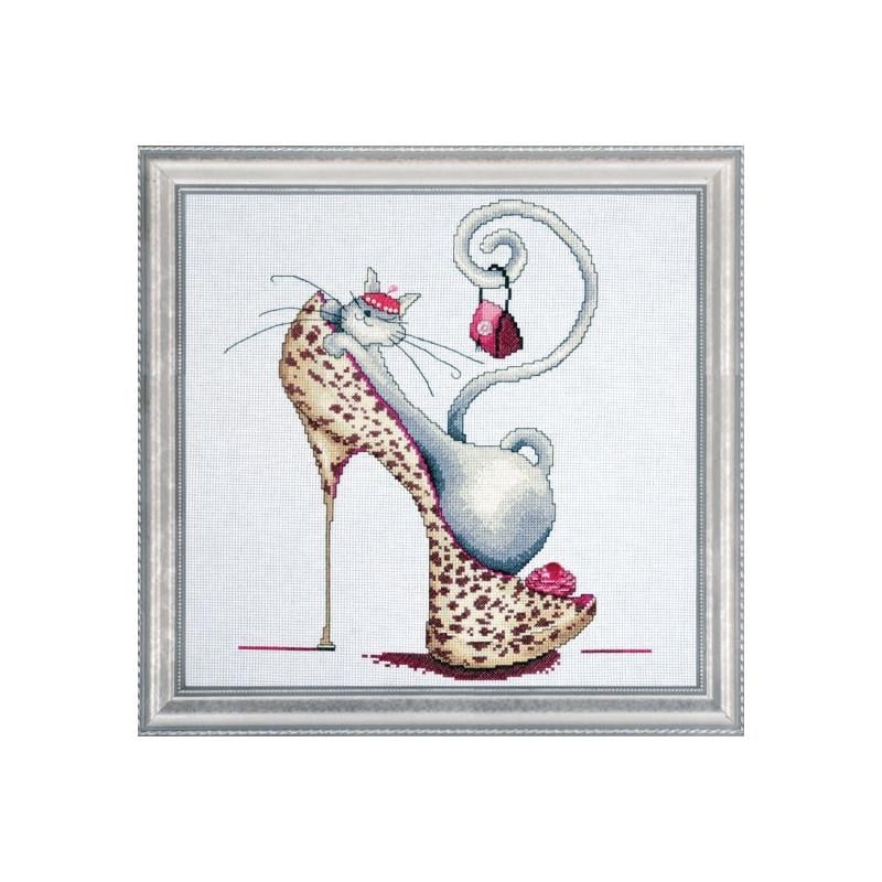 Набор для вышивания крестиком Design Works 2744 Fashionista Cat (1816)