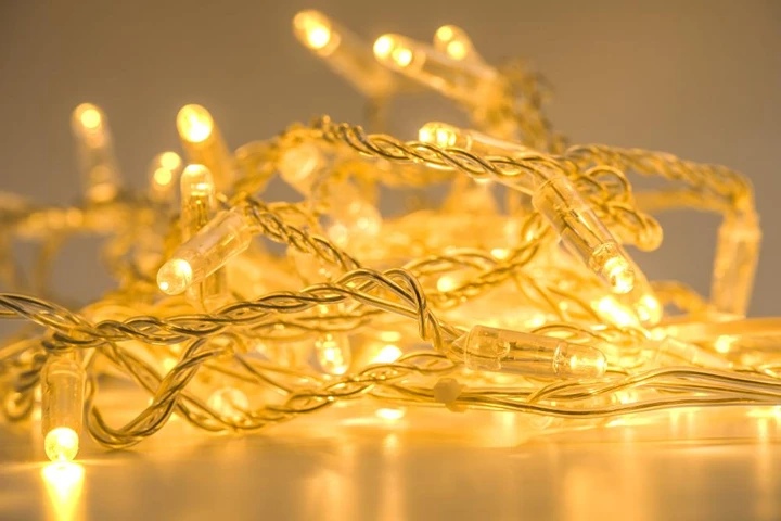 Гірлянда UKC 100 LED прозорий шнур Теплий Білий (2416306438) - фото 4 Гірлянда UKC 100 LED прозорий шнур Теплий Білий (2416306438) - фото 4