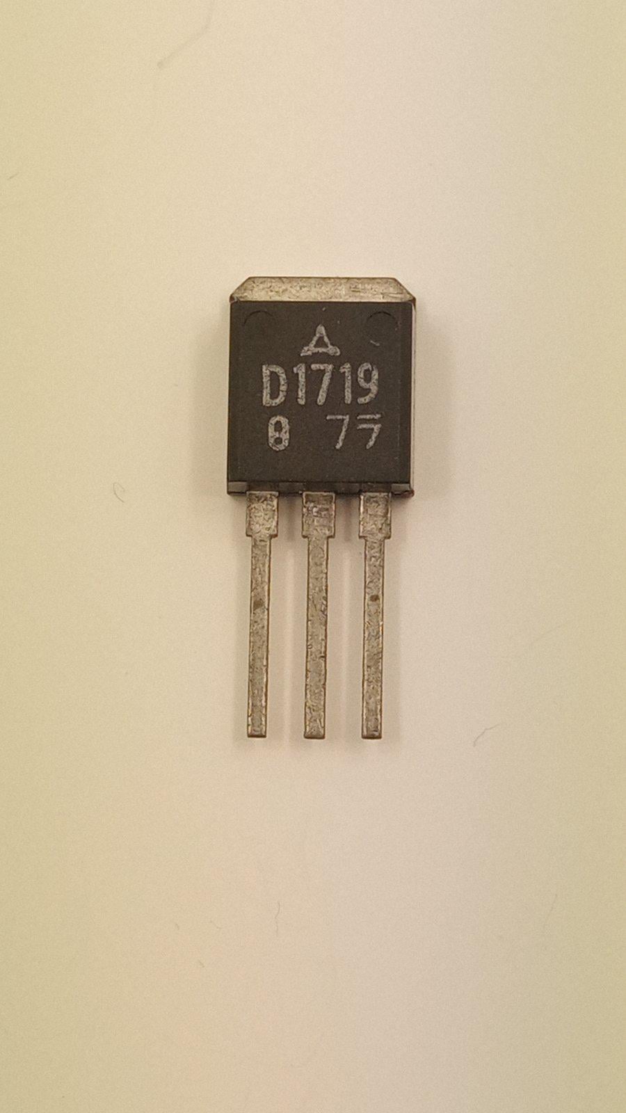 Транзистор 2SD1719 (19389)