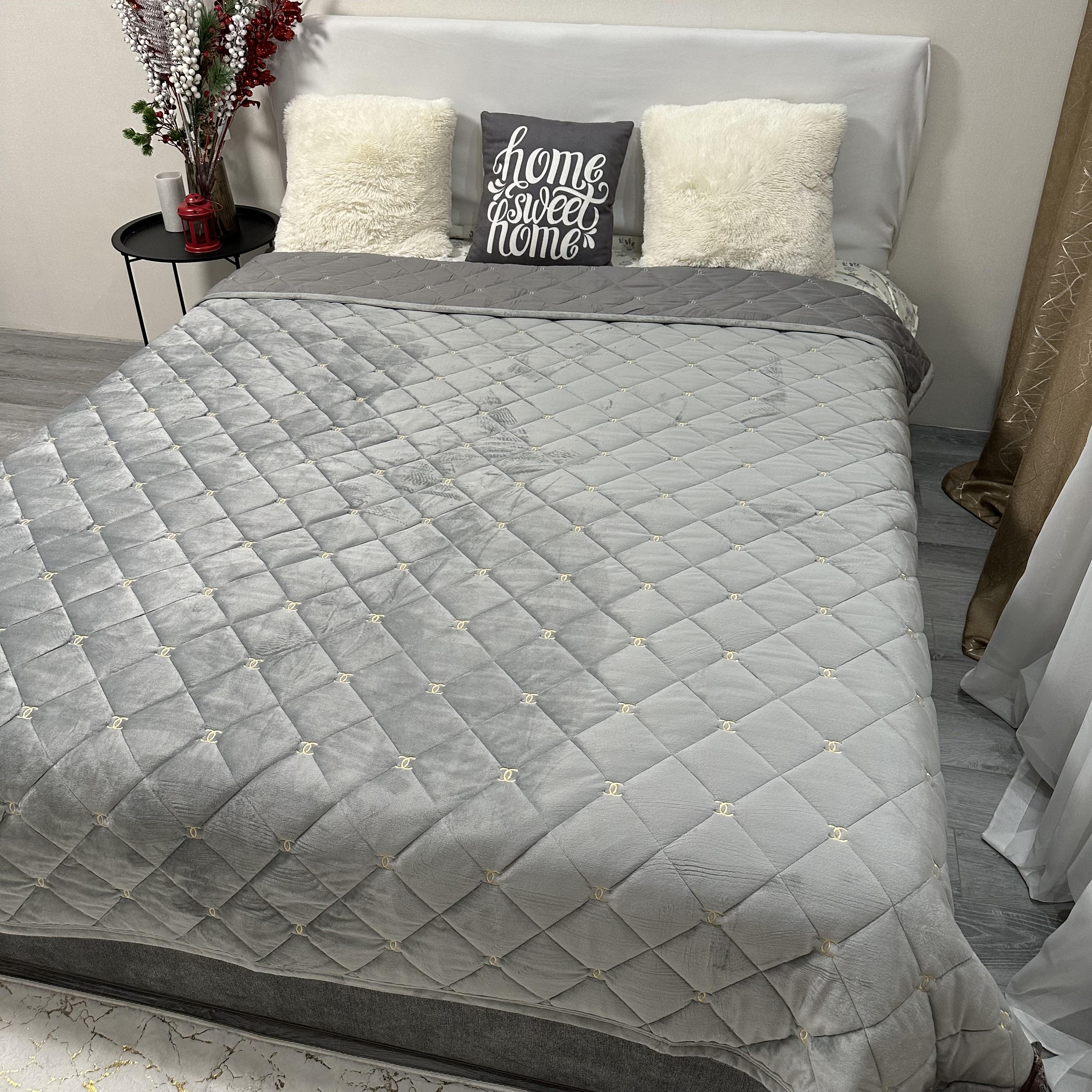 Покривало на ліжко велюрове євро 220x240 см Світло-сірий (28769409) - фото 7 Покривало на ліжко велюрове євро 220x240 см Світло-сірий (28769409) - фото 7