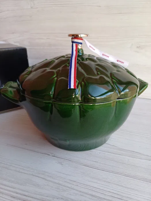 Кокотница STAUB CAST IRON Артишок 3 л (11152285) - фото 12 Кокотница STAUB CAST IRON Артишок 3 л (11152285) - фото 12