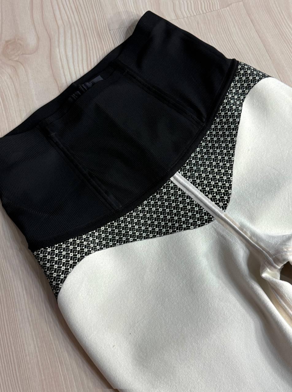 Лосины женские Kenalin 88-1 утепленные с корсетом на молнии в рубчик XS Черный (5362) - фото 7 Лосины женские Kenalin 88-1 утепленные с корсетом на молнии в рубчик XS Черный (5362) - фото 7