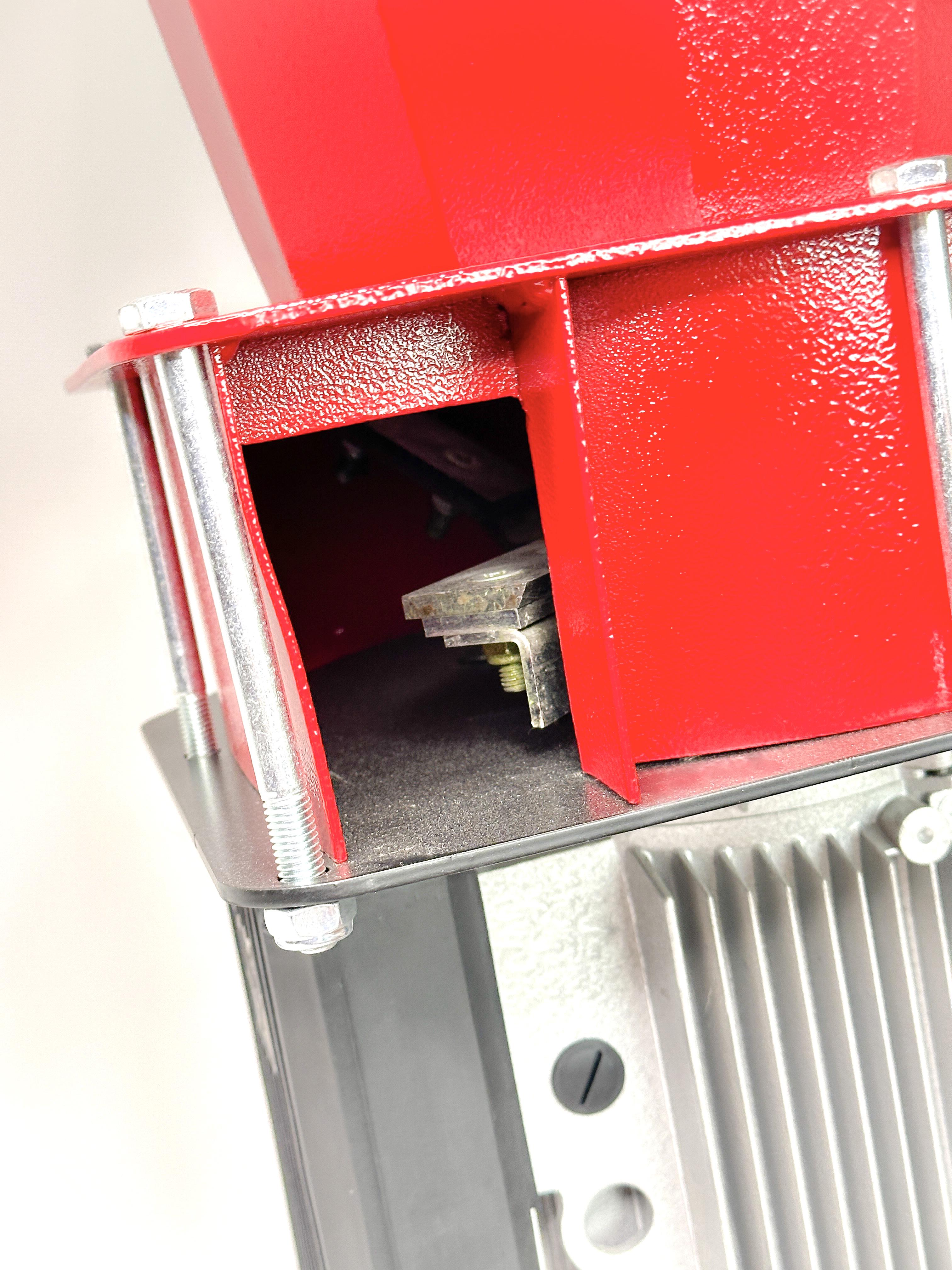 Измельчитель садовый Larix листьев и ботвы - фото 8 Измельчитель садовый Larix листьев и ботвы - фото 8