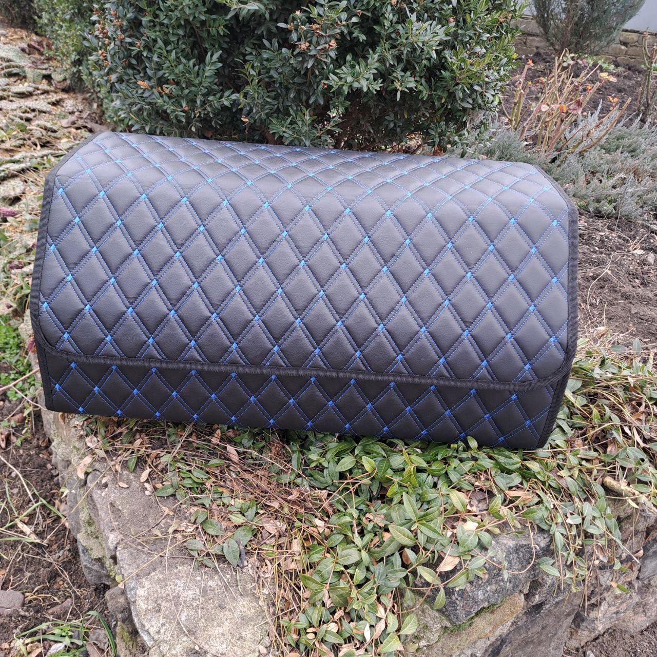 Органайзер автомобильный в багажник из эко-кожи L 65x30x30 см Черный с синим (3c272a7c) Органайзер автомобильный в багажник из эко-кожи L 65x30x30 см Черный с синим (3c272a7c)