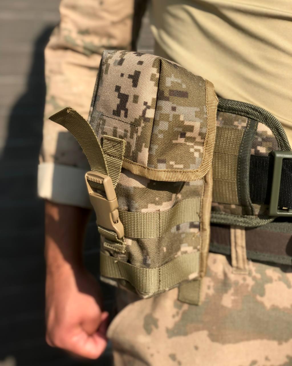 Подсумок для магазинов АК двойной закрытый с клапаном на системе Molle Пиксель (PP-1)