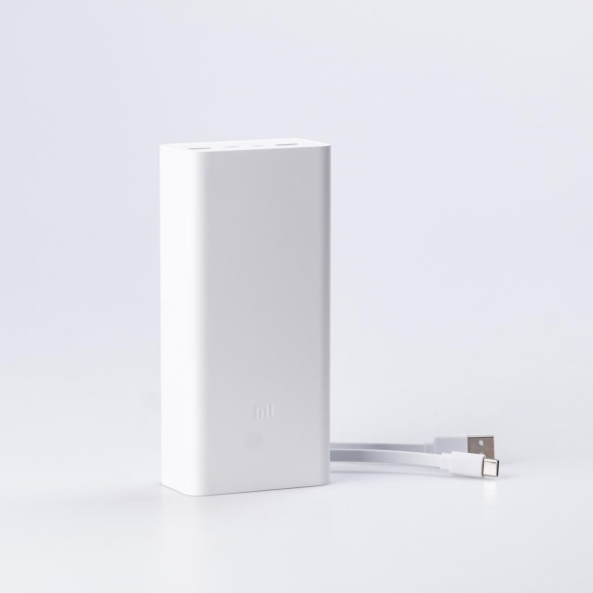 Повербанк Xiaomi 30000 mAh Туре-С и Micro USB 2 шнура (UR504)