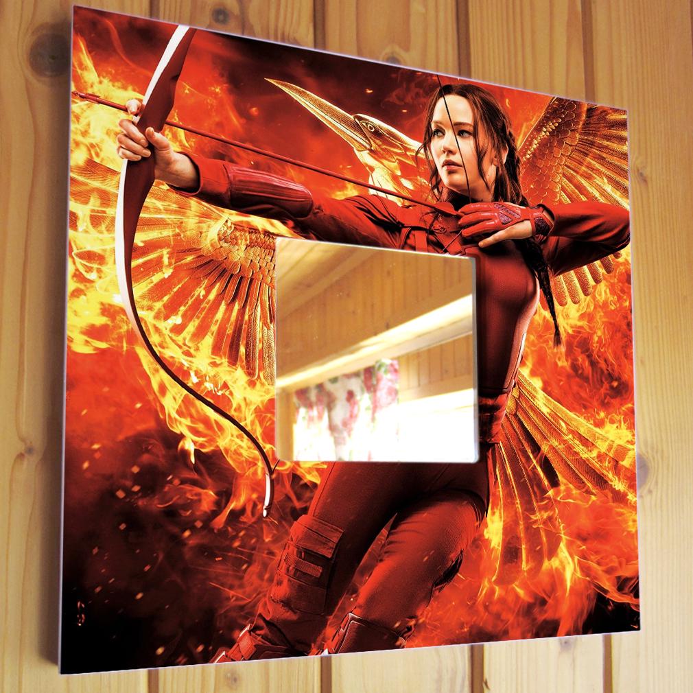 Зеркало декоративное Фильм "Голодные игры" 260х260 мм (M04591) Зеркало декоративное Фильм "Голодные игры" 260х260 мм (M04591)