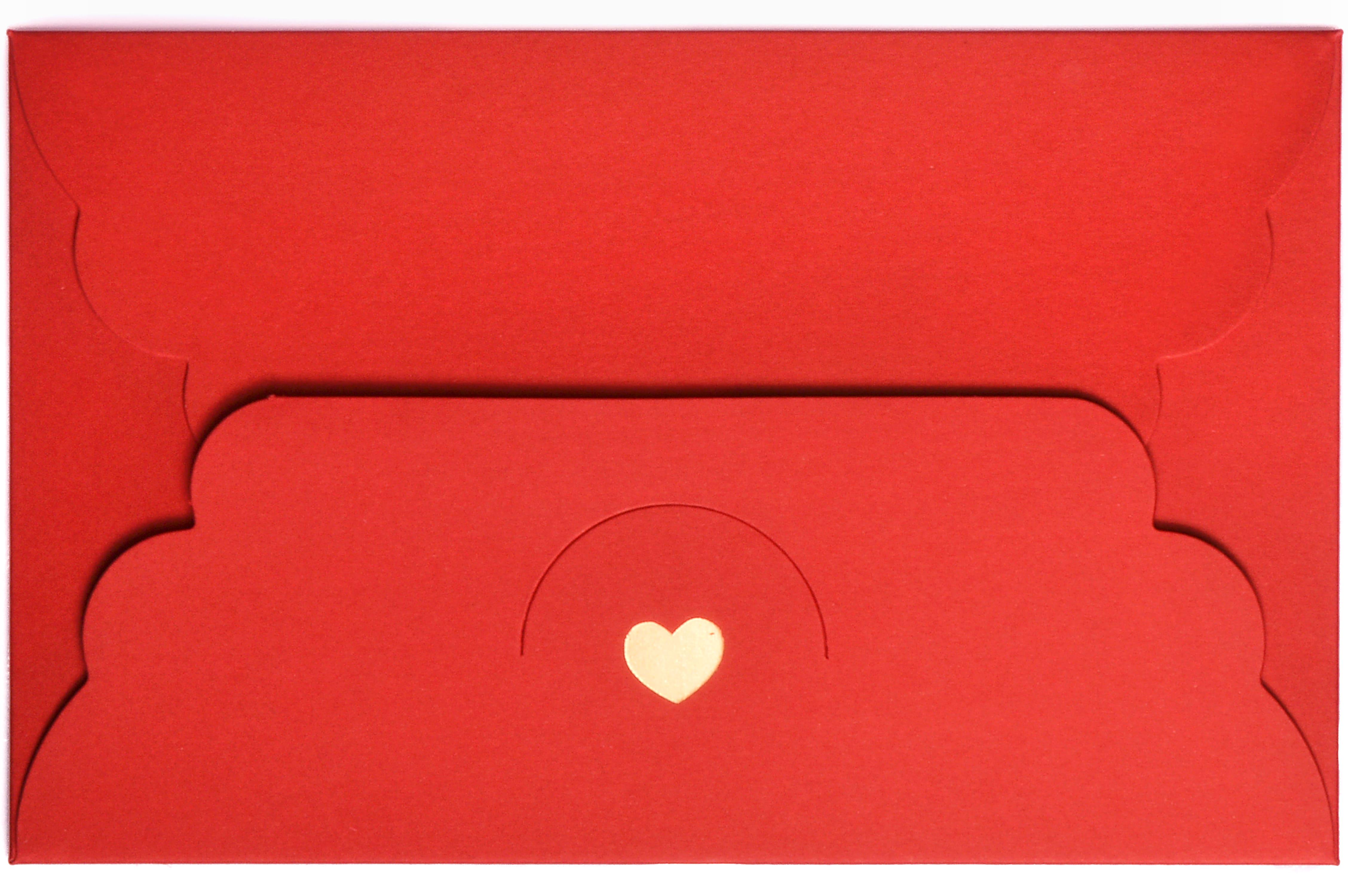 Конверт для денег из прочной крафт-бумаги с золотистым сердечком 11х17 см Красный (381388539)