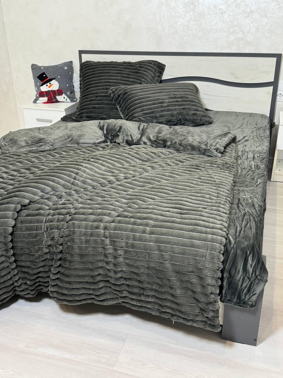 Комплект постільної білизни зимовий євро 200х230 см наволочка 50х70/70х70 см 2 шт. Кавовий (П4К-shar25-002)