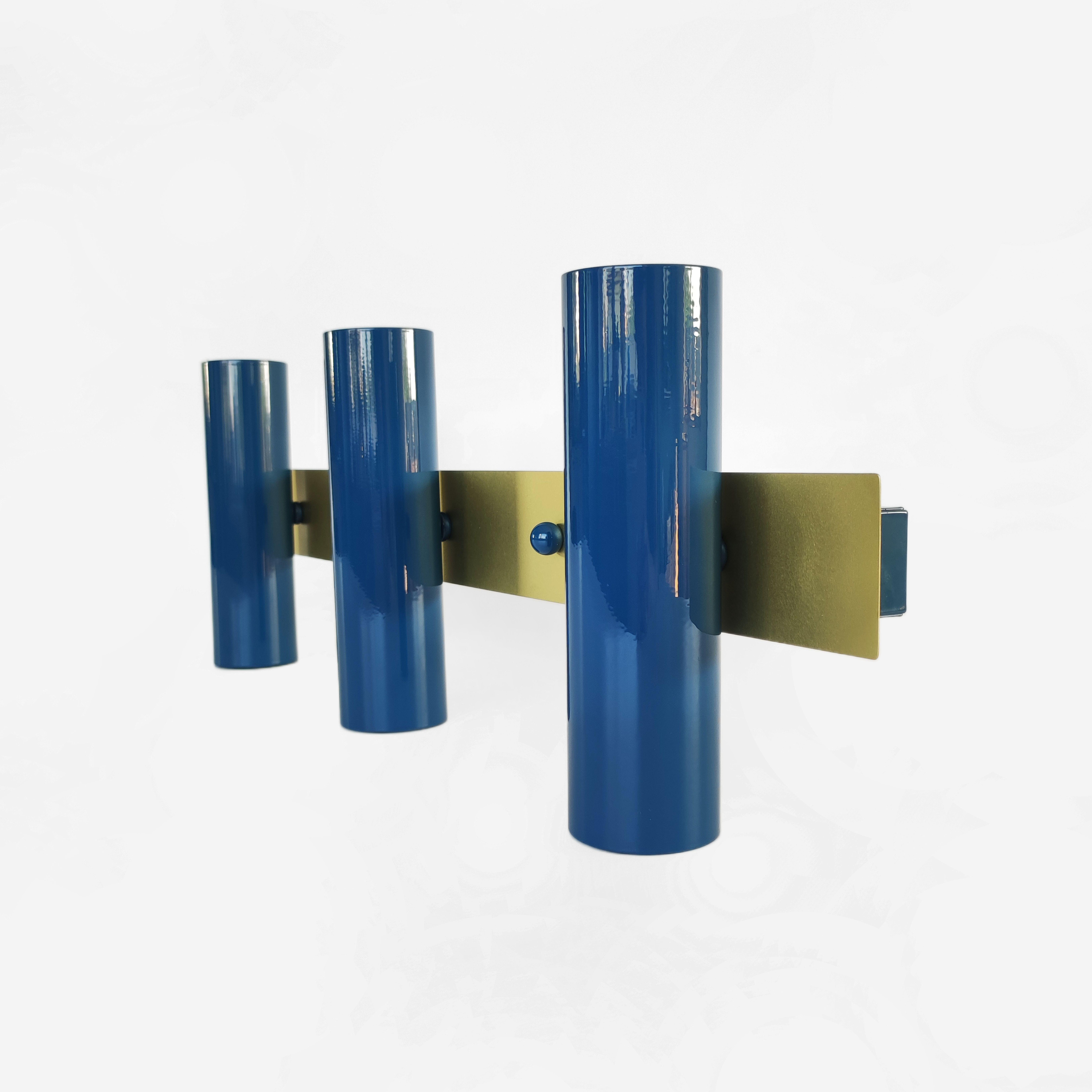 Настенный светильник Gaff Design Brass с деталями из латуни Синий (BRASS15) - фото 5 Настенный светильник Gaff Design Brass с деталями из латуни Синий (BRASS15) - фото 5