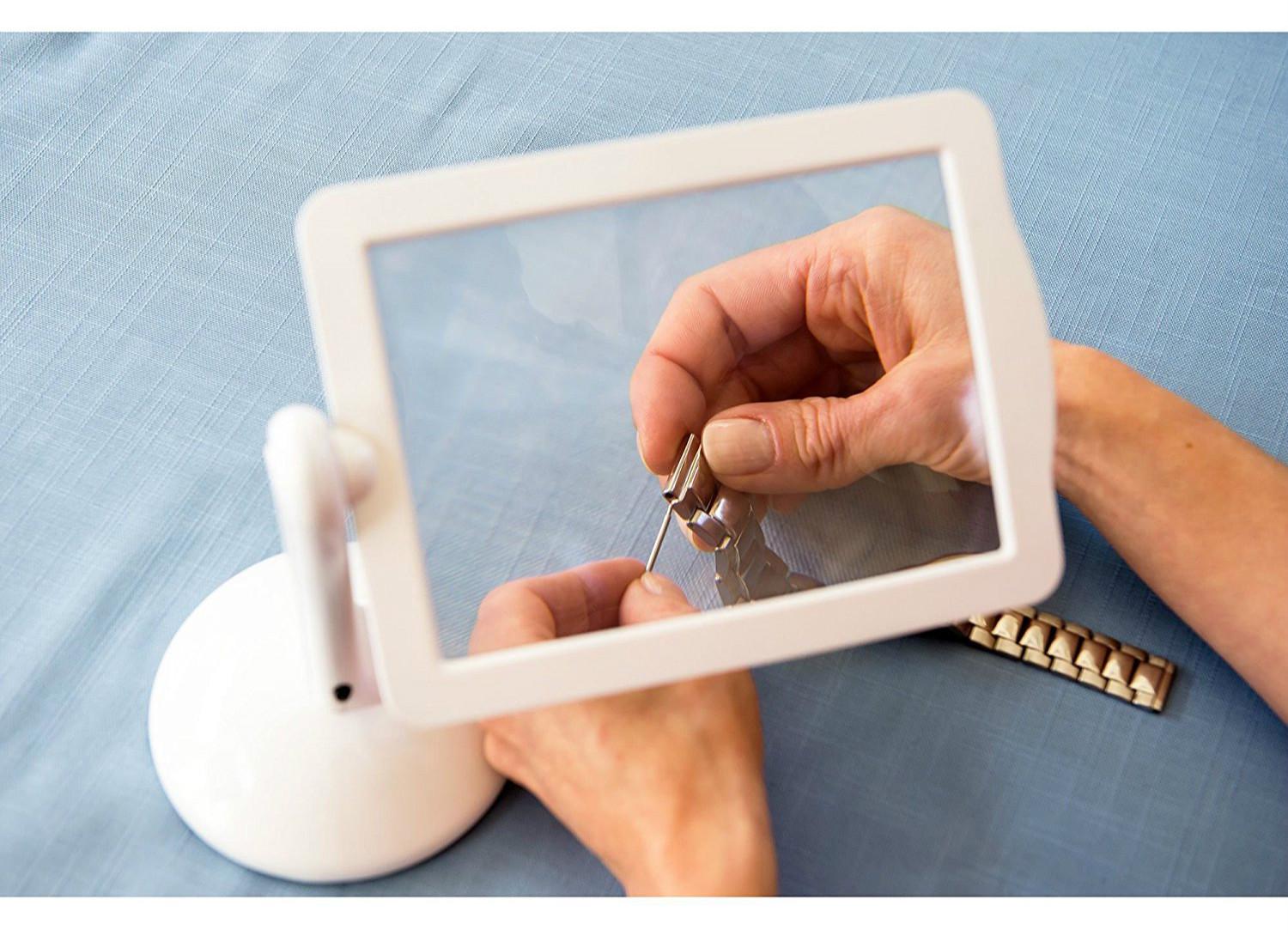 Увеличительная настольная лупа с Brighter Viewer с LED подсветкой Белый - фото 3 Увеличительная настольная лупа с Brighter Viewer с LED подсветкой Белый - фото 3