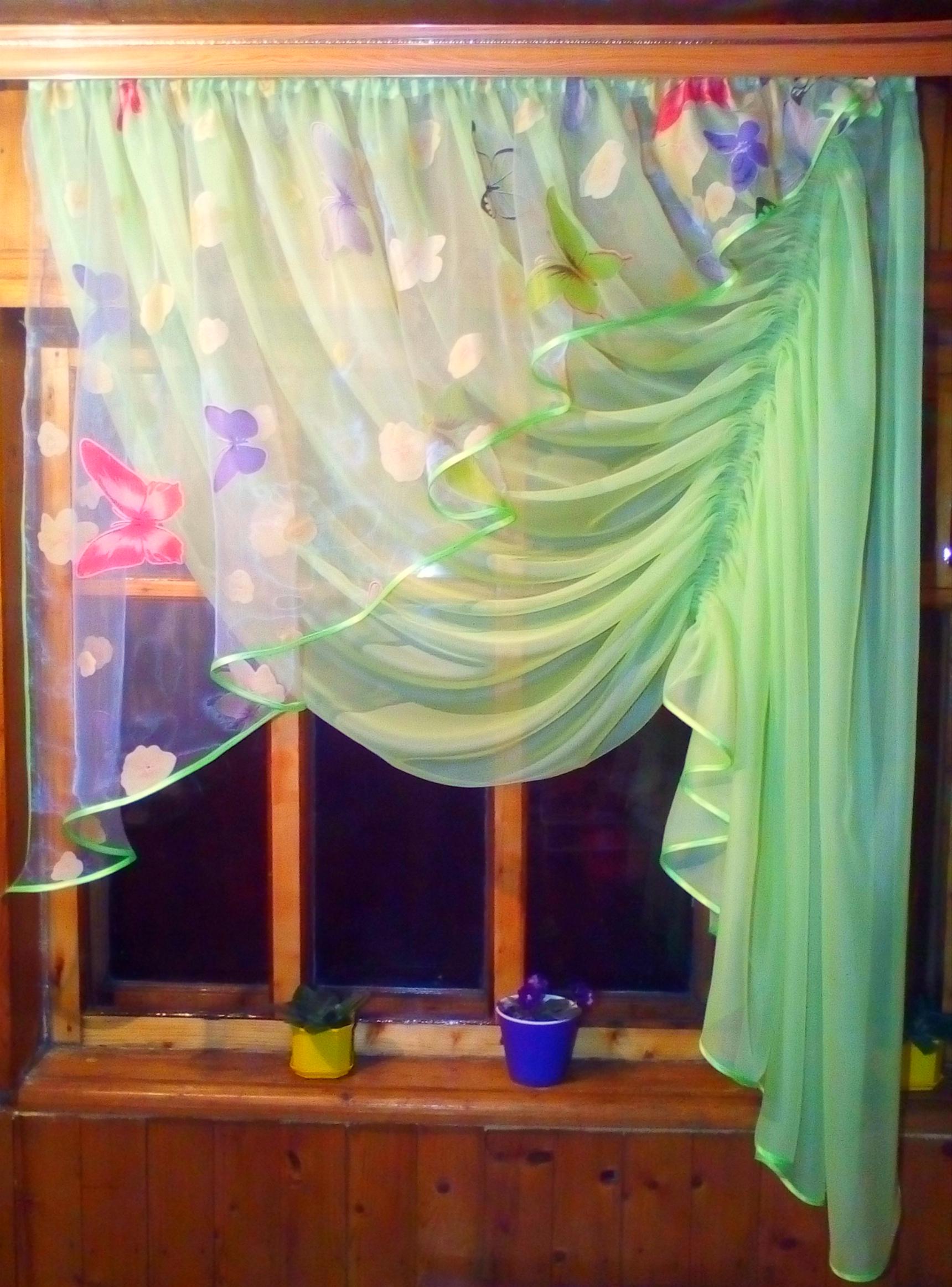 Фіранка коротка красива Камелія метелики права Салатовий - фото 2