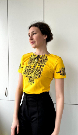 Футболка вишита жіноча короткий рукав S (Fb-141)