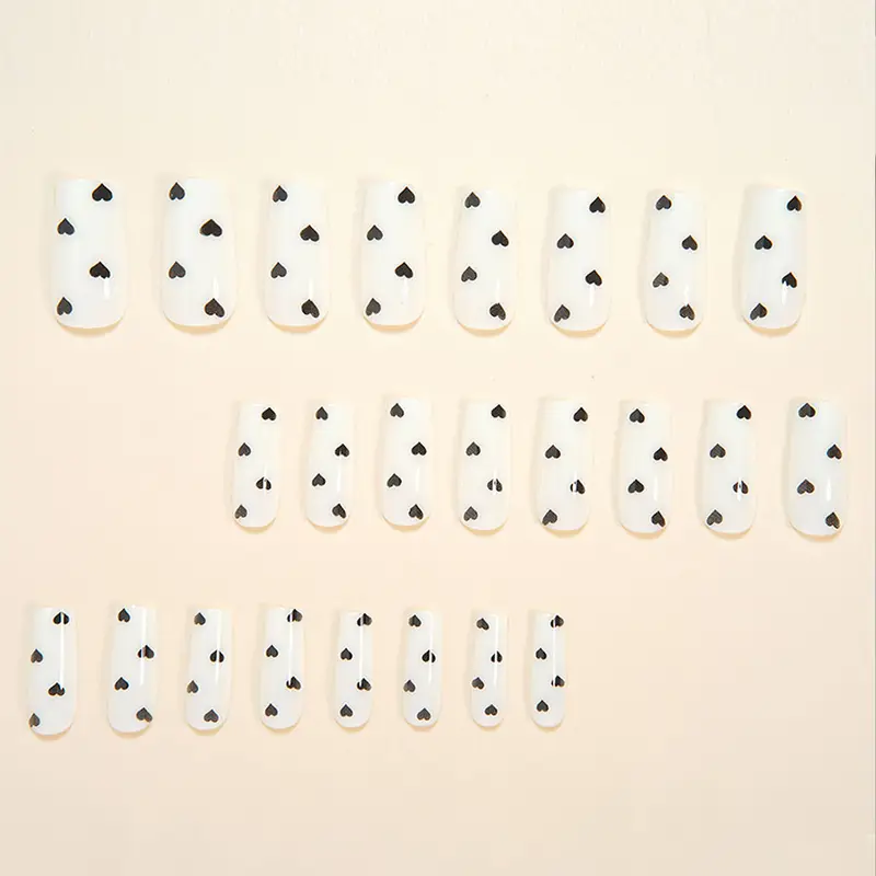 Ногти накладные Мини сердечки квадрат средней длины с клеевыми стиками 24 шт. Белый с черным (3000003750) - фото 4 Ногти накладные Мини сердечки квадрат средней длины с клеевыми стиками 24 шт. Белый с черным (3000003750) - фото 4