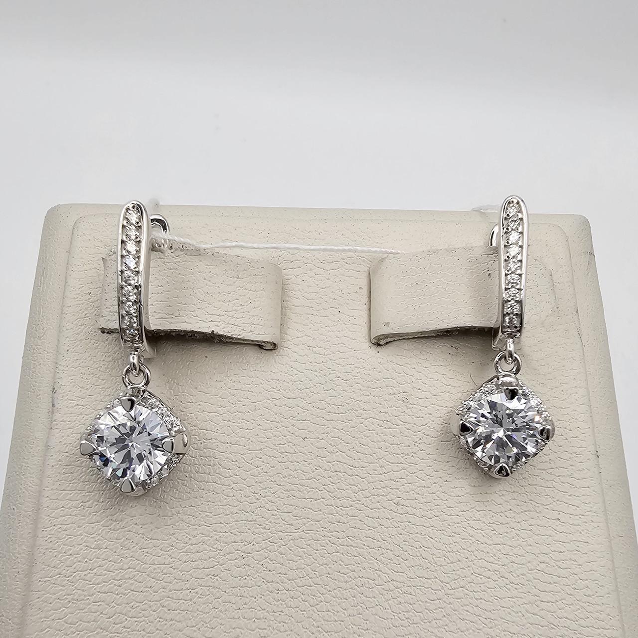 Серебряные серьги с кубическим цирконием 4,41 г (3055080704) Серебряные серьги с кубическим цирконием 4,41 г (3055080704)