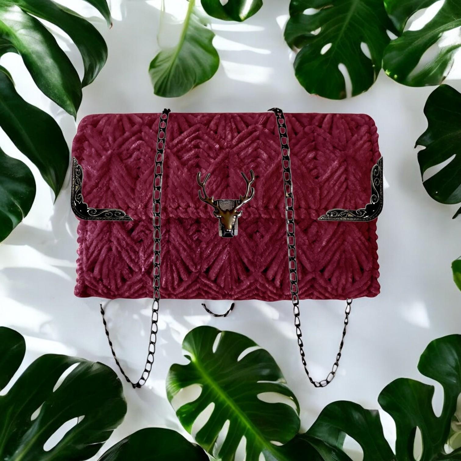 Набор для создания сумки из пластиковой канвы Черный олень №1 Бордовый (8093-30) - фото 5