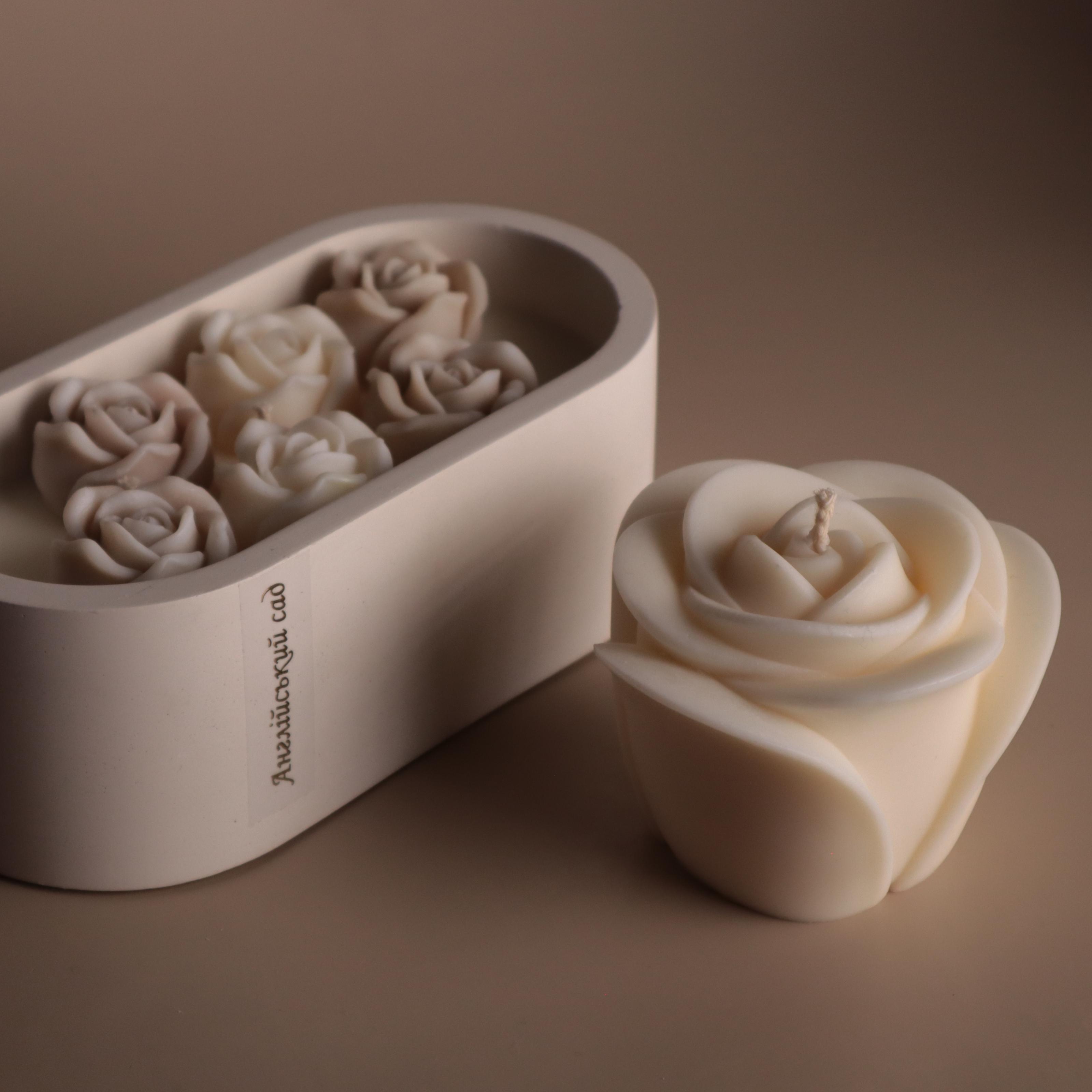 Подарунковий набір аромасвічок Wax Harmony Ваніль з біло-бежевими трояндами та троянда 300 г Білий (3000341)