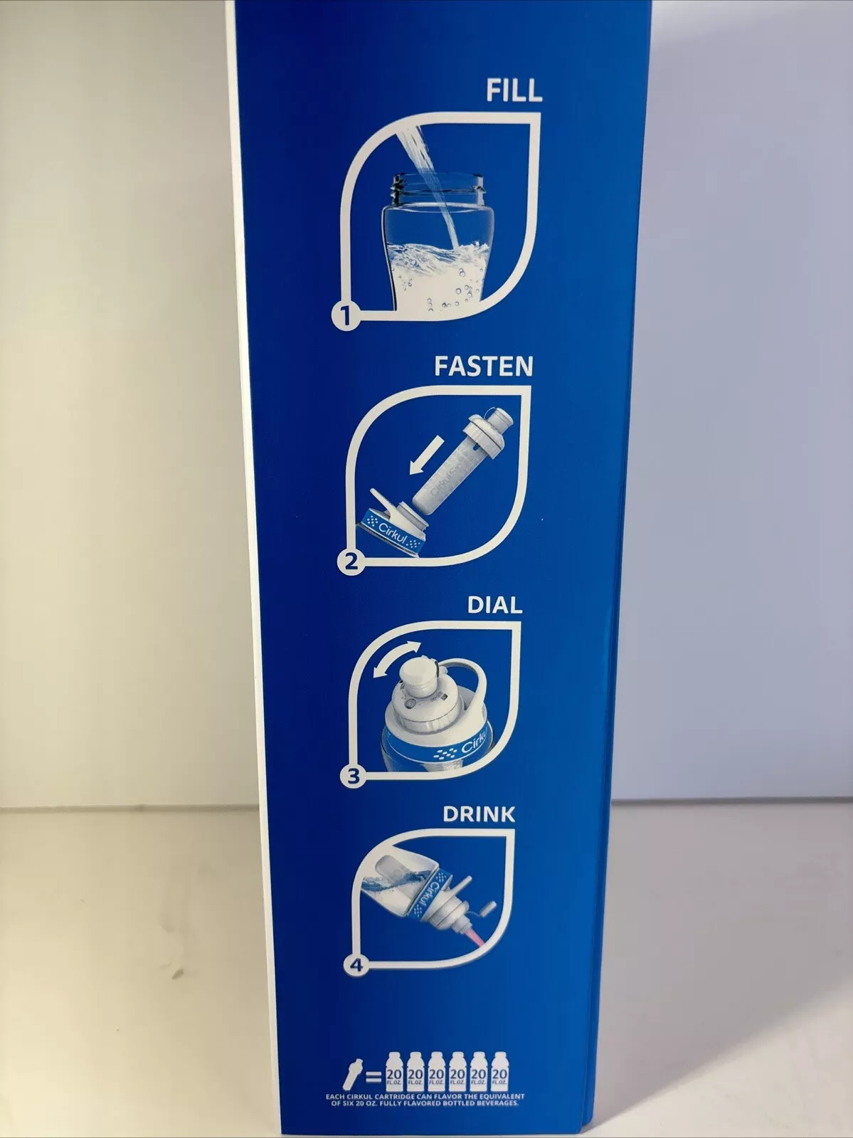 Бутылка Cirkul Starter Kit бутылка 650 мл с 2 вкусами (40947) - фото 6 Бутылка Cirkul Starter Kit бутылка 650 мл с 2 вкусами (40947) - фото 6