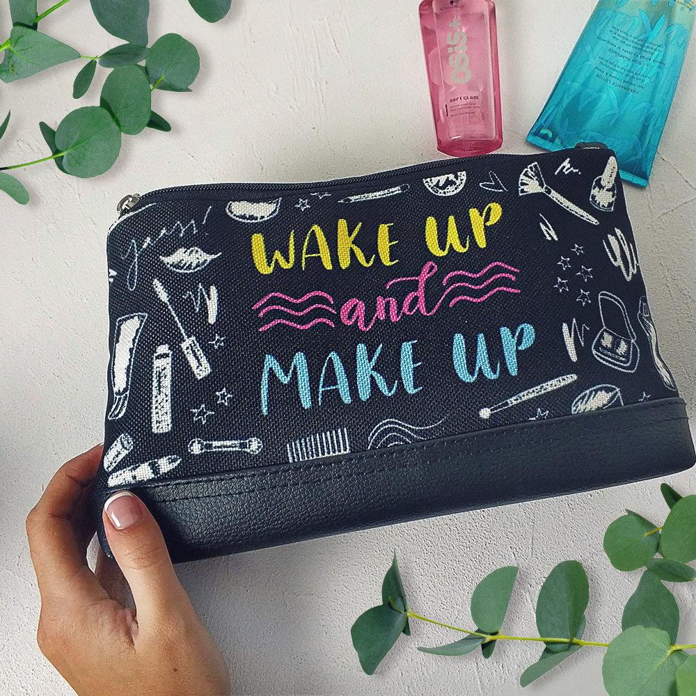 Косметичка жіноча дорожня Presentville Lovely Wake up and make up (KK_URB011_BL) - фото 2 Косметичка жіноча дорожня Presentville Lovely Wake up and make up (KK_URB011_BL) - фото 2