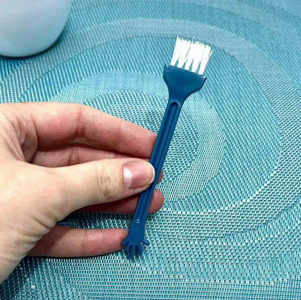 Гра 4Fun Game Club Малюй піском 84985 16 карток/12 кольорів піску/4 мольберти/щітка - фото 5 Гра 4Fun Game Club Малюй піском 84985 16 карток/12 кольорів піску/4 мольберти/щітка - фото 5