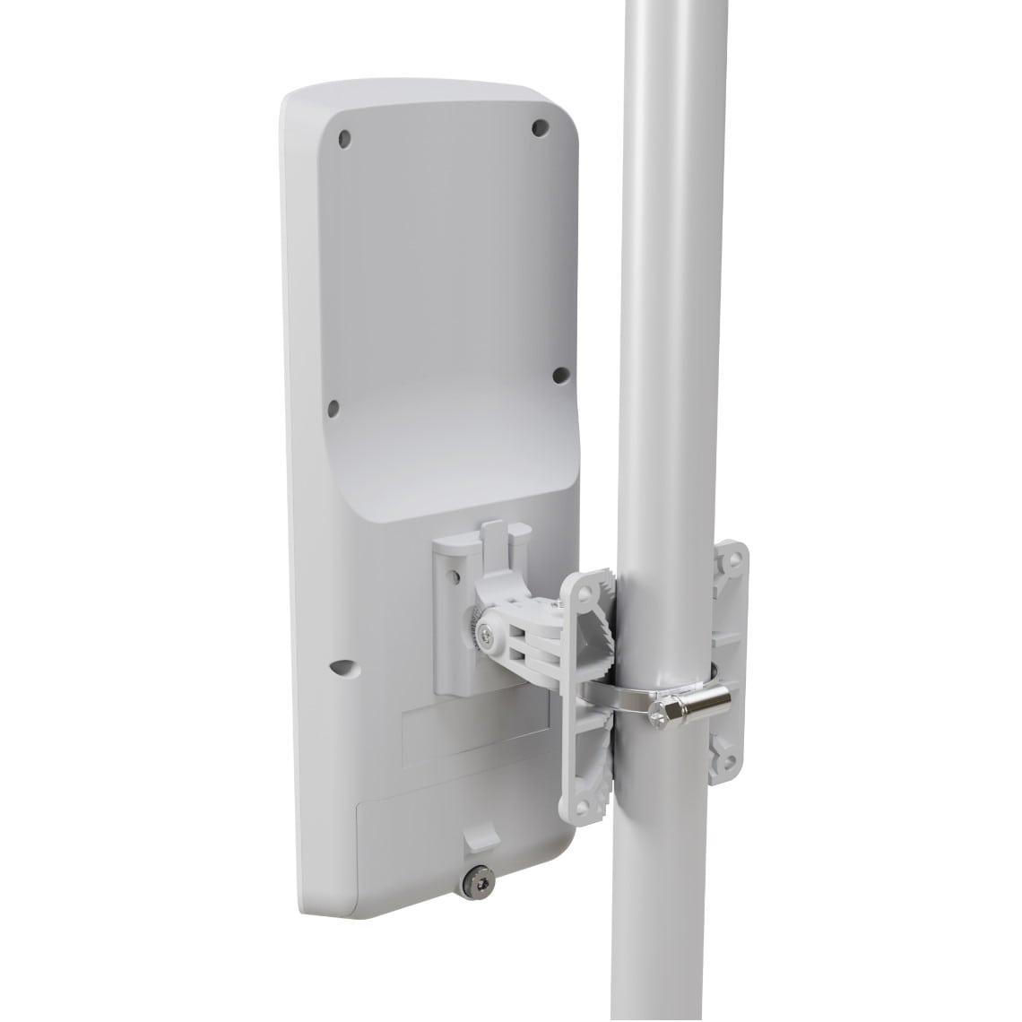 Точка доступу MikroTik mANTBox AX 15s (L22UGS-5HAXD2HAXD-15S) - фото 2