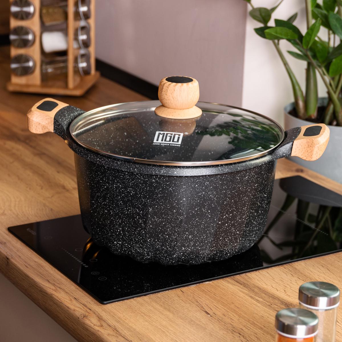 Кастрюля алюминиевая MGC во французском стиле со стеклянной крышкой 5 л Черный - фото 1