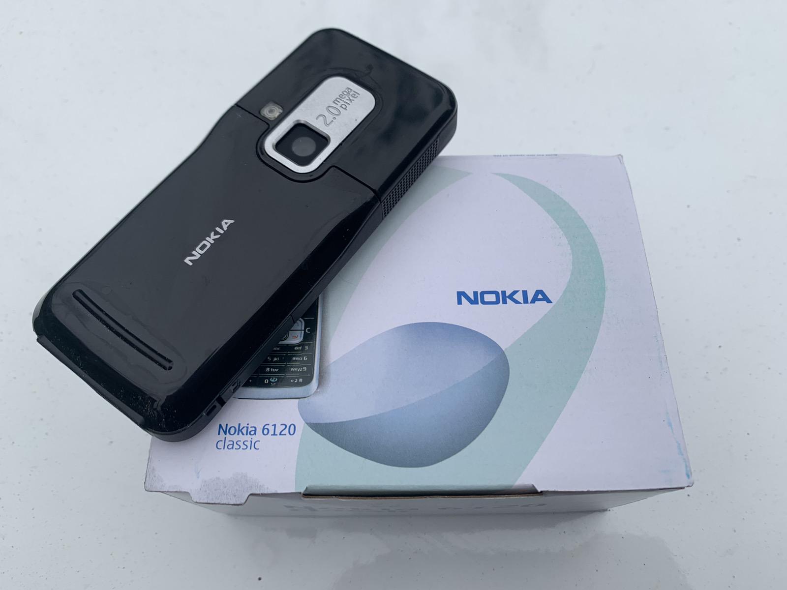 Мобильный телефон Nokia 6120 classic Black