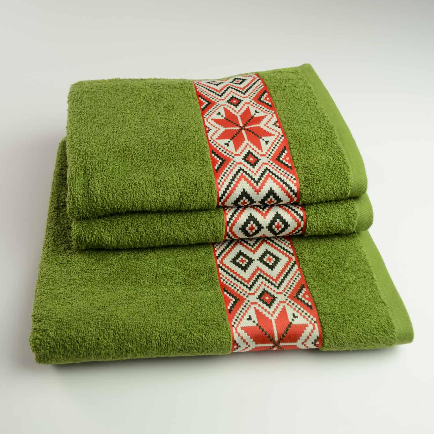 Комплект махровых полотенец GM Textile Ukrainian style с вышивкой 450 г/м2 3 шт. Зеленый (450-k-Ukr-green)