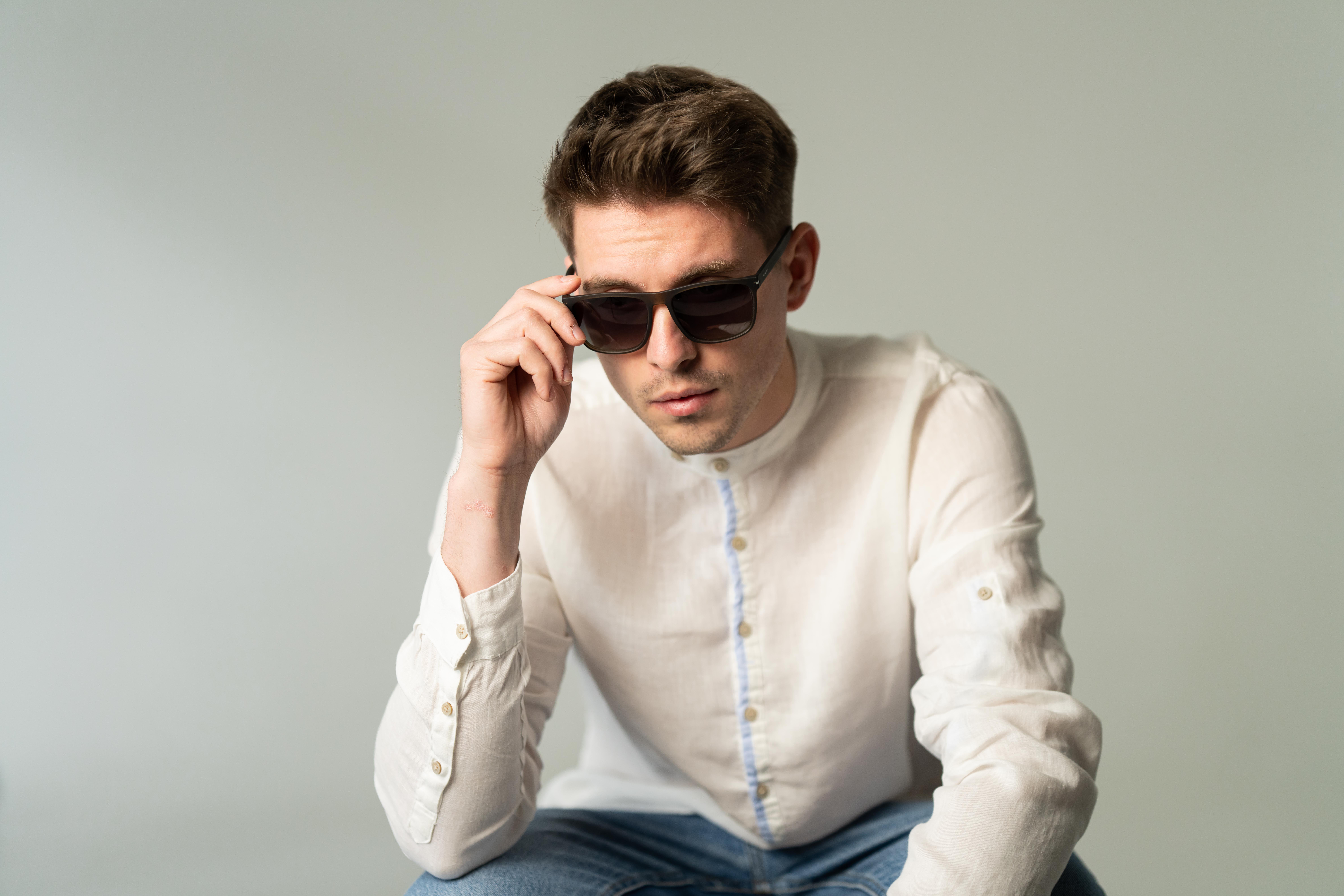 Сонцезахисні окуляри чоловічі MEGAPOLIS 727 Green (11649937) - фото 4 Сонцезахисні окуляри чоловічі MEGAPOLIS 727 Green (11649937) - фото 4