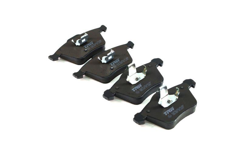 Тормозные колодки дисковые TRW Engine Components для Volvo xc 90 10.2002-передние (GDB1565)