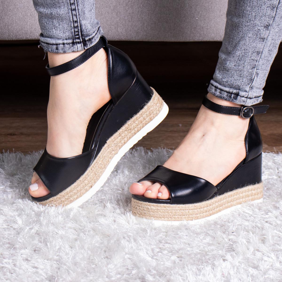 Босоножки женские Fashion р. 40 25,5 см Черный (2761)