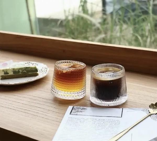 Бокал вращающийся 160 мл с деревянной подставкой (23864246) - фото 5 Бокал вращающийся 160 мл с деревянной подставкой (23864246) - фото 5