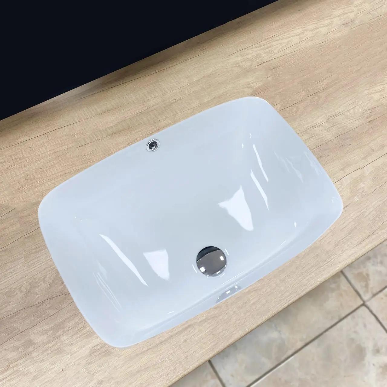 Раковина врезная VBI Moena прямоугольная 375x558 мм Белый (RM-VBI-018028) - фото 1 Раковина врезная VBI Moena прямоугольная 375x558 мм Белый (RM-VBI-018028) - фото 1