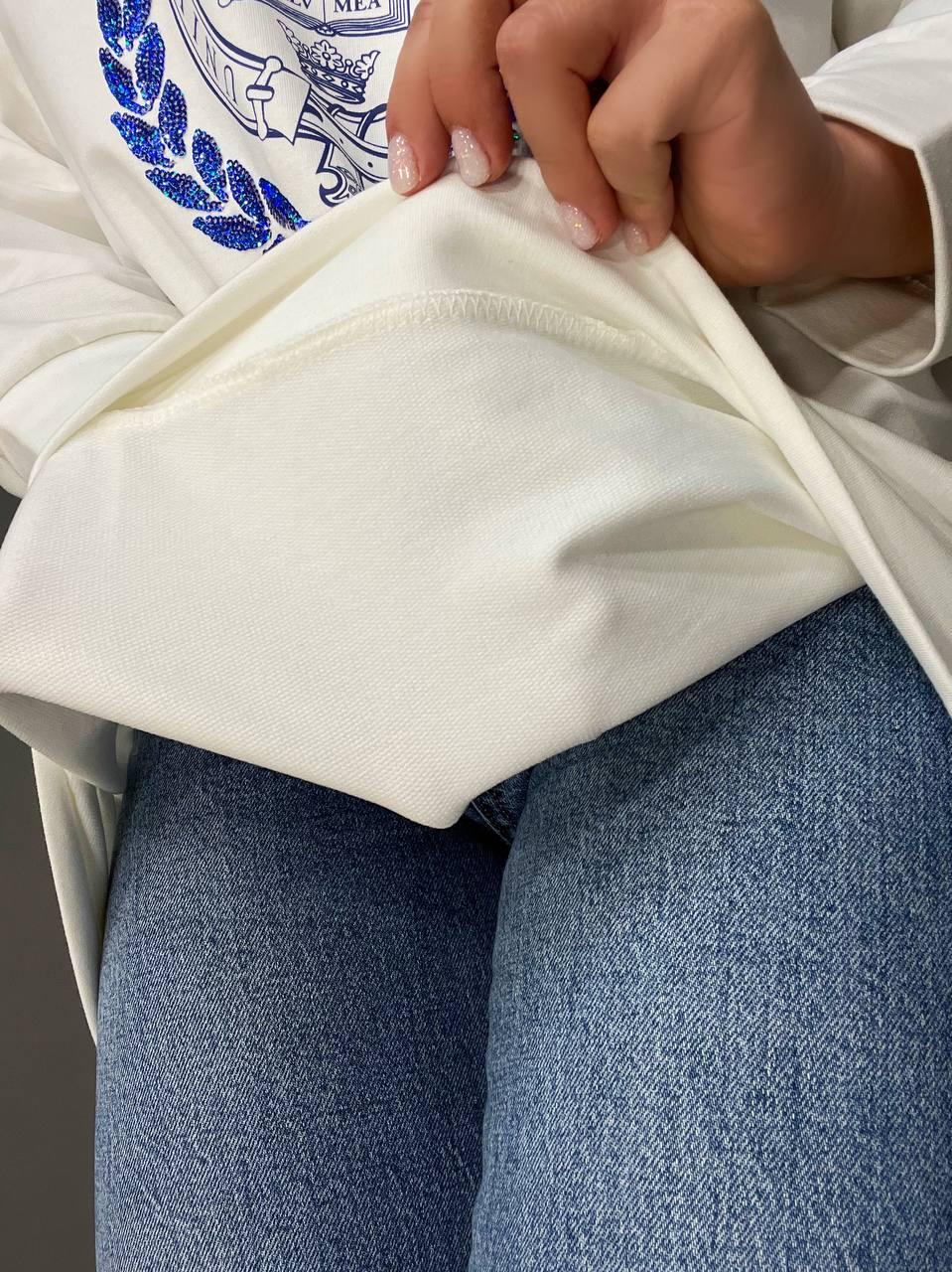 Свитшот женский LSK 6011 удлиненный туника вышивка впереди OXFORD пайетки OS Белый (1869) - фото 8