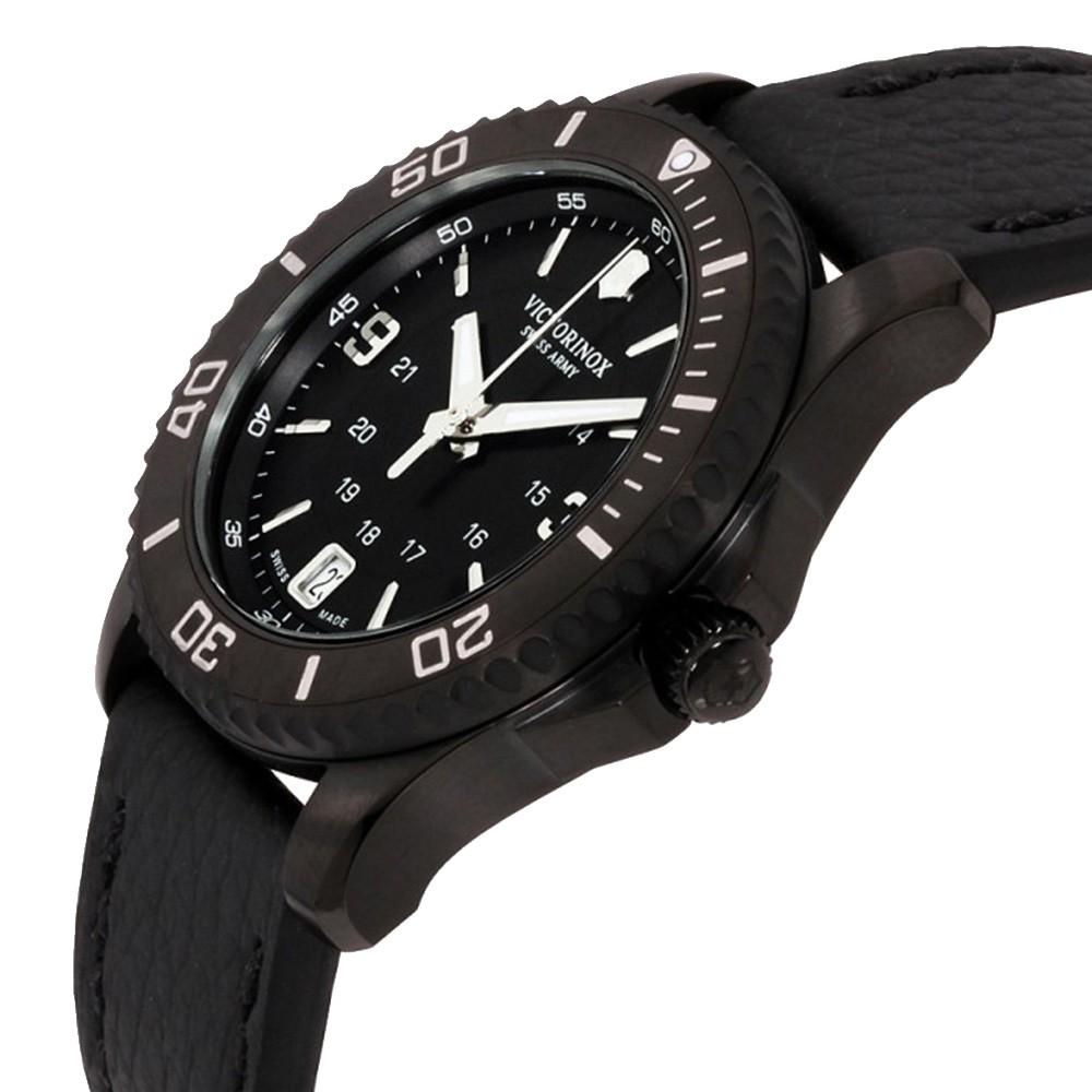 Наручний годинник жіночий Victorinox Swiss Army Maverick кварцевий Black (V241788) - фото 3