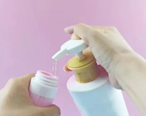 Набор емкостей для поездок GDragon силиконовый 4 шт. по 90 мл Коричневый (113_2_0_4) - фото 4 Набор емкостей для поездок GDragon силиконовый 4 шт. по 90 мл Коричневый (113_2_0_4) - фото 4