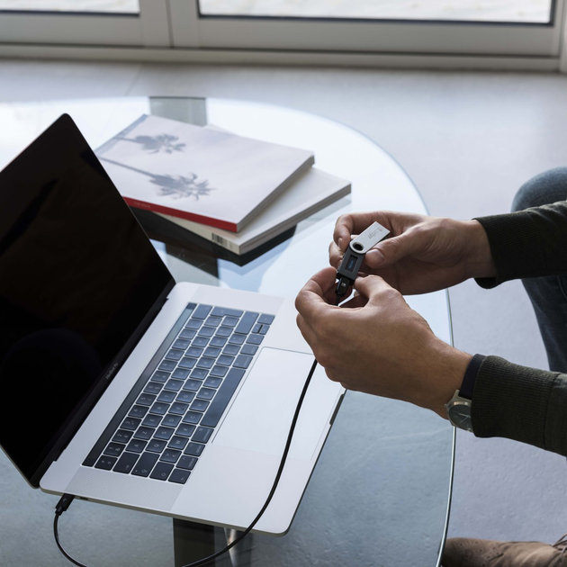 Криптогаманец Ledger Nano S Matte Black - фото 7