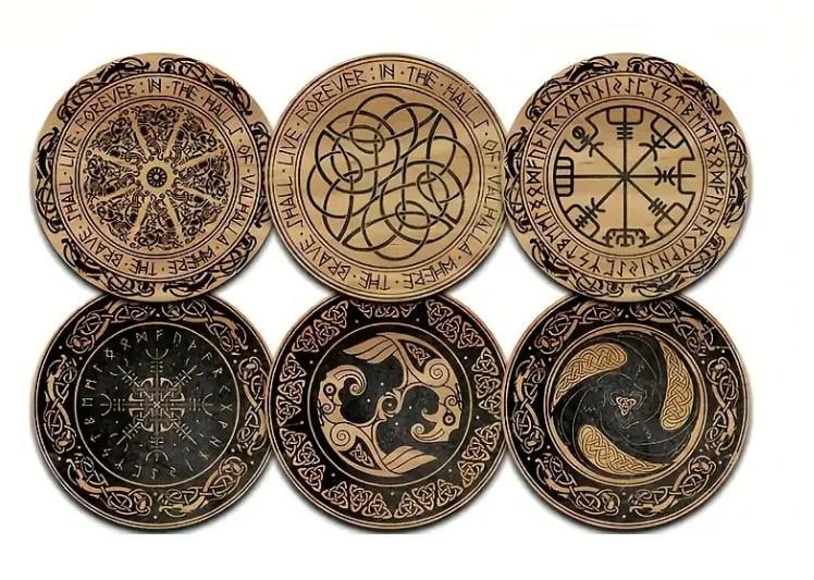 Набор деревянных подставок под чашки Рунический принт 6 шт.