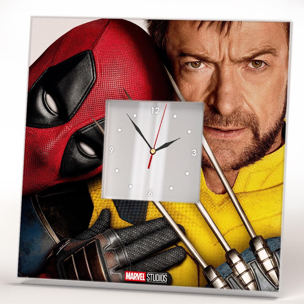 Часы "Дедпул и Росомаха" Marvel 260x260 мм (C04318)