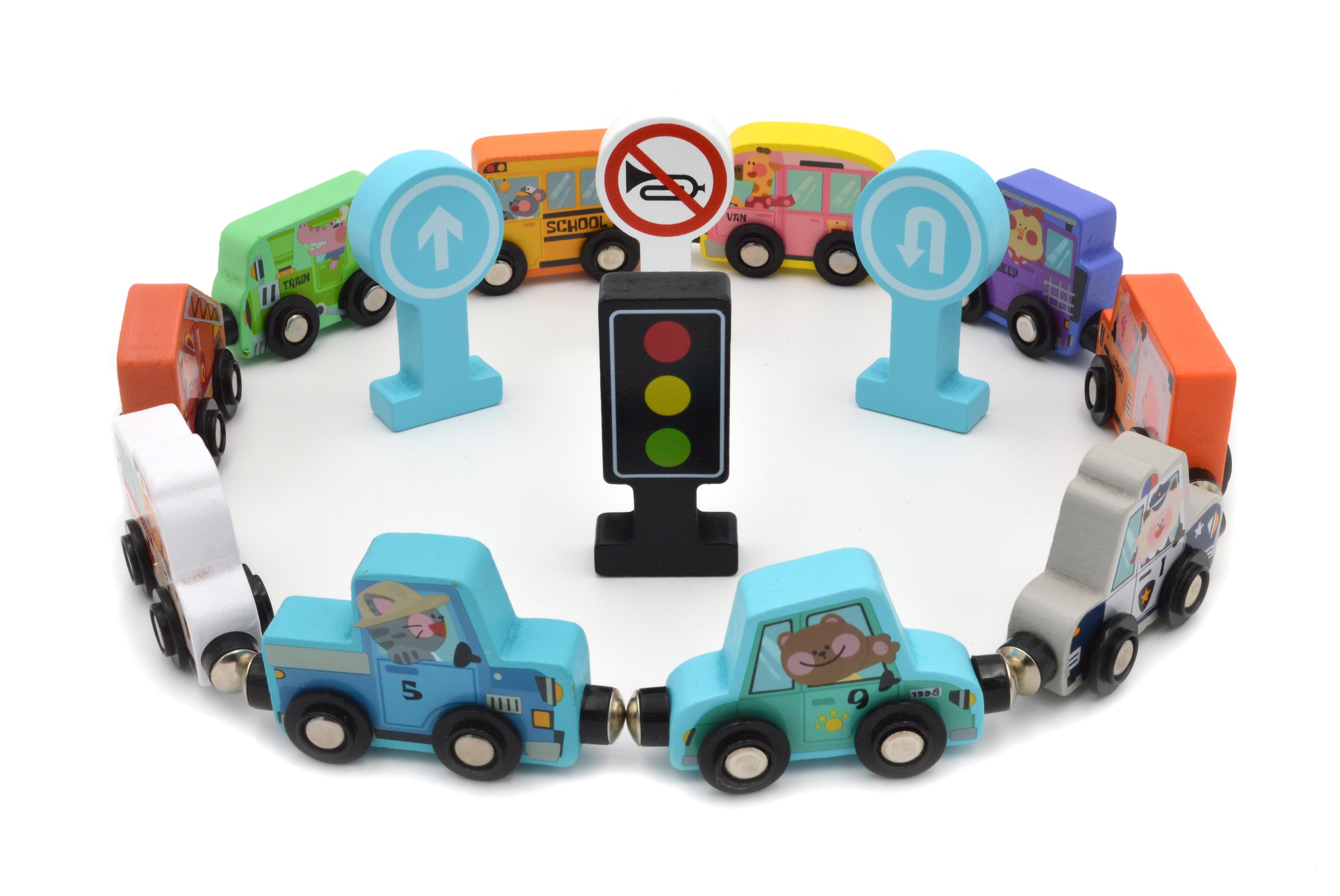 Поїзд дерев'яний на магнітах машинки спецтехніка дорожні знаки (49325)