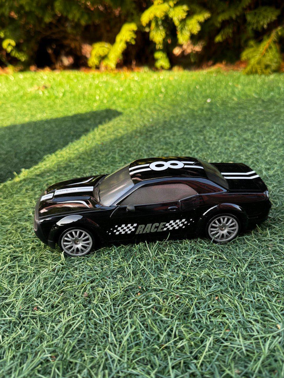 Машинка для дрифту на радіокеруванні повнопривідна Race 1:20 із LED-підсвіткою Black (x9q-k3b-rie) - фото 5 Машинка для дрифту на радіокеруванні повнопривідна Race 1:20 із LED-підсвіткою Black (x9q-k3b-rie) - фото 5