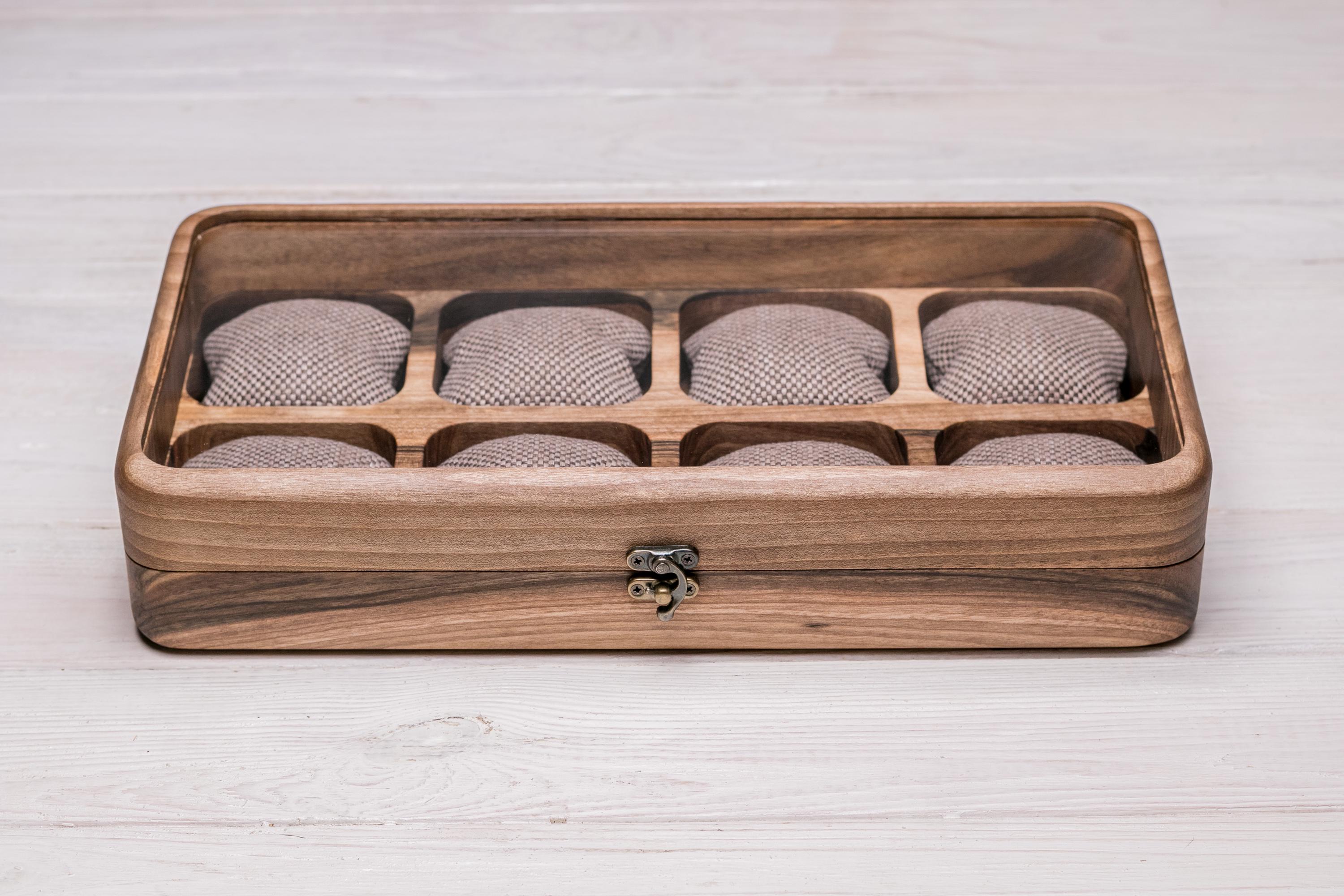 Шкатулка деревянная EcoWalnut для часов с персональным гравированием (EB-14.8.1)