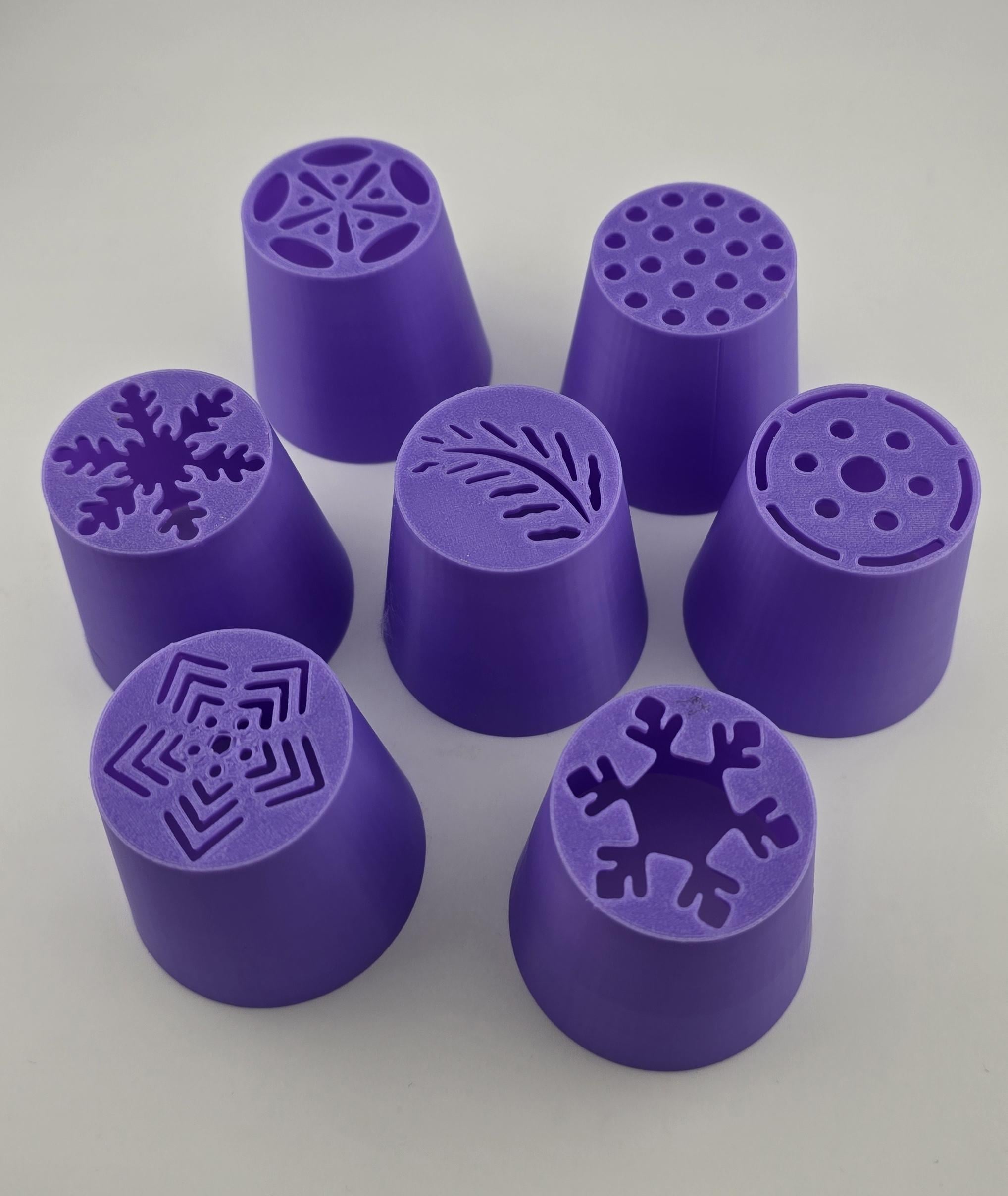 Комплект кондитерских насадок для зефира 7 шт. (2048) Комплект кондитерских насадок для зефира 7 шт. (2048)