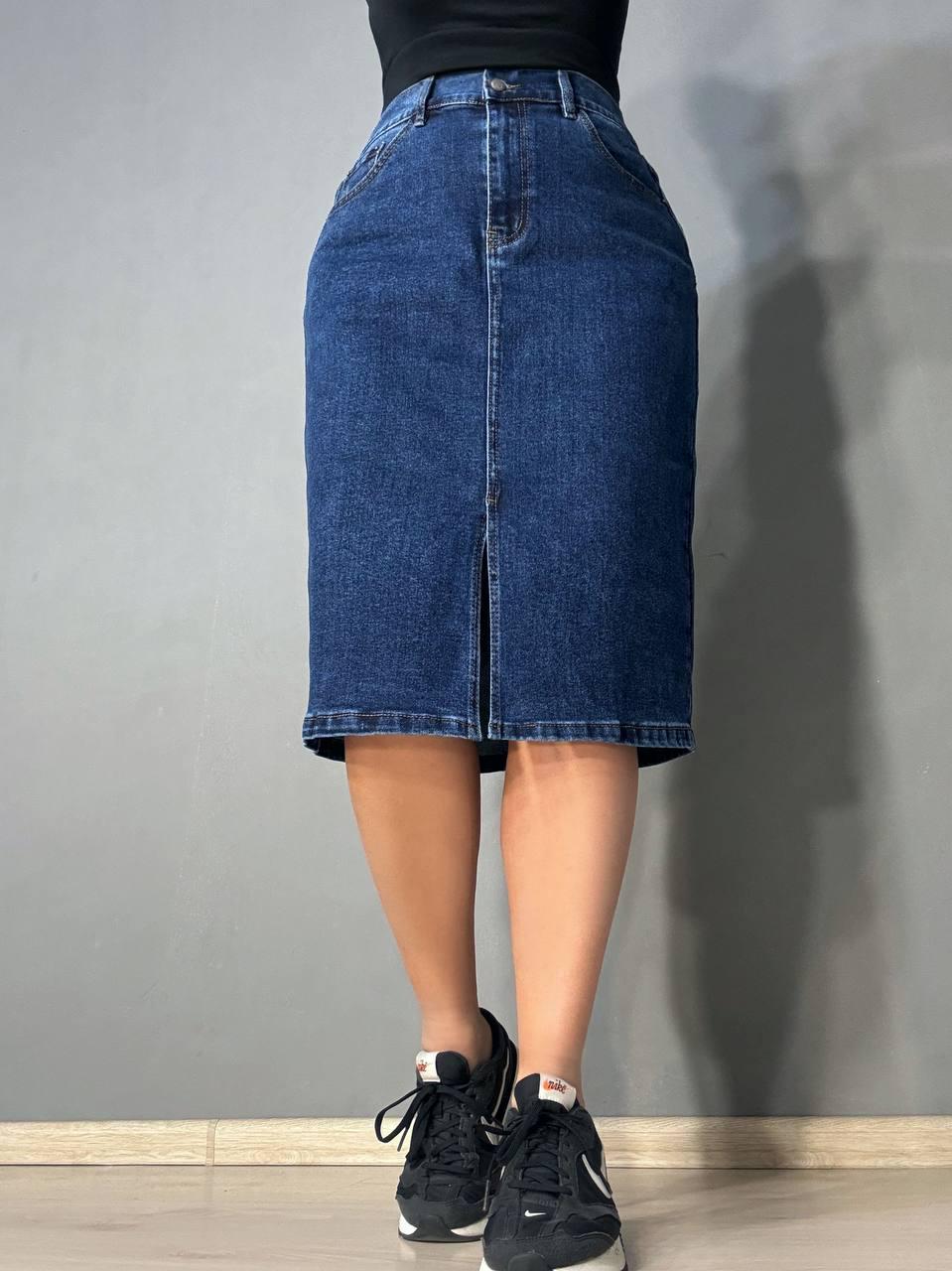 Юбка женская джинсовая Vanver 8239 с разрезом меди на резинке большие размеры р. 33 Синий (6679) Юбка женская джинсовая Vanver 8239 с разрезом меди на резинке большие размеры р. 33 Синий (6679)