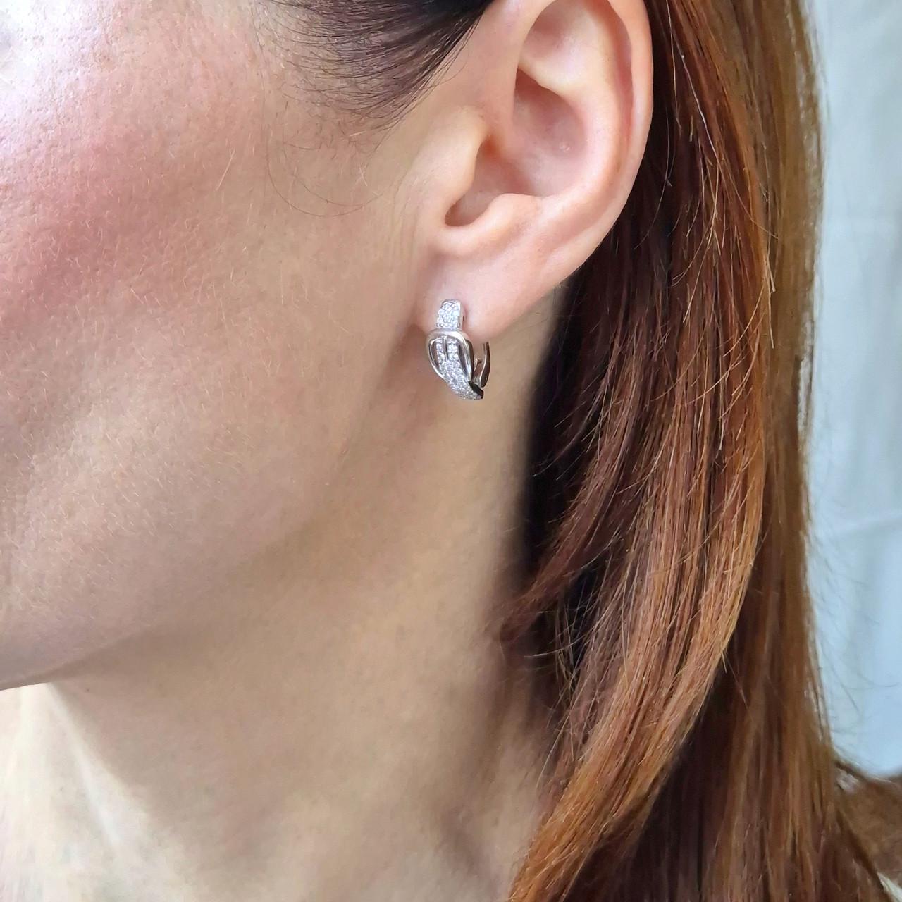 Сережки в білих каменях джинс срібло 925 проби родоване 3,68 г (20230рс) - фото 6 Сережки в білих каменях джинс срібло 925 проби родоване 3,68 г (20230рс) - фото 6