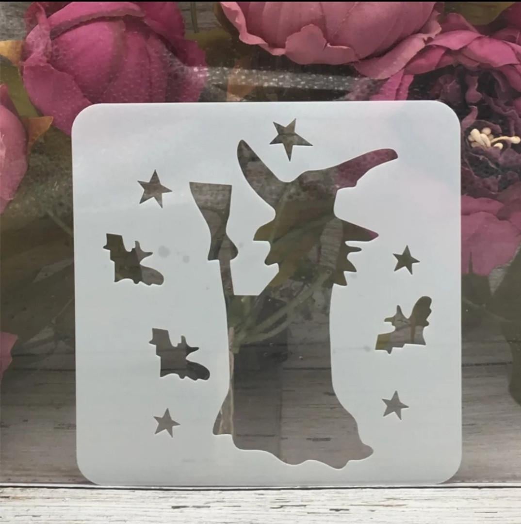 Трафарет для Хэллоуина Ведьма 13х13 см Серый (7615/13)